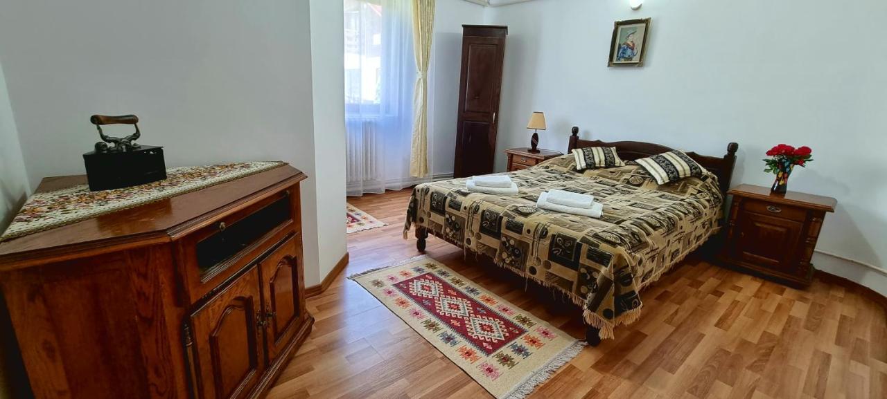 Pensiunea Miraj Polovragi Kültér fotó